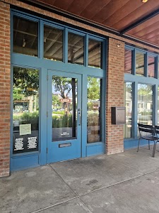 Lucia place picture
