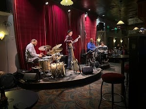 The Balcony Club place picture