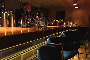 Apothecary place picture