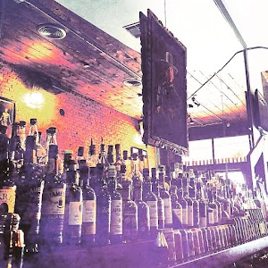 Black Swan Saloon place picture