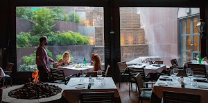 Dakota's Steakhouse place picture