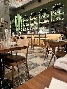 Via Triozzi place picture