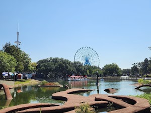 Leonhardt Lagoon Nature Walk place picture