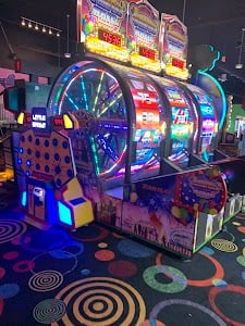 Round1 Bowling & Arcade Arlington Parks place picture